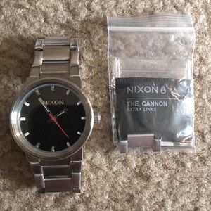 Nixon watch